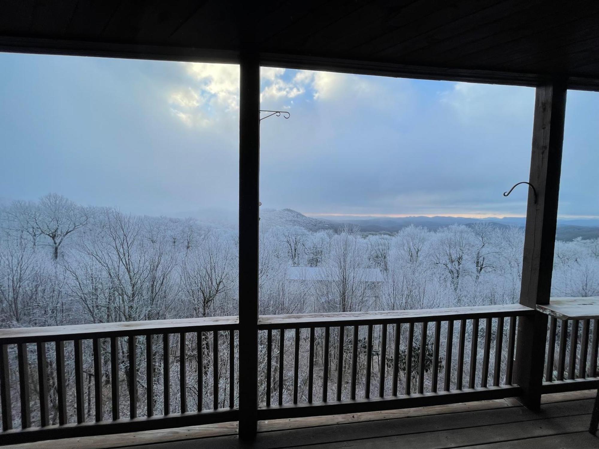 Bucket List Views Sugar Mountain Private Condo - 2Bed, 2Bath, Sleeps 6, Panoramic Views Of Mountains From Large Deck, Short Drive To Shopping, Restaurants, Cafes & Banner Elk Town エクステリア 写真
